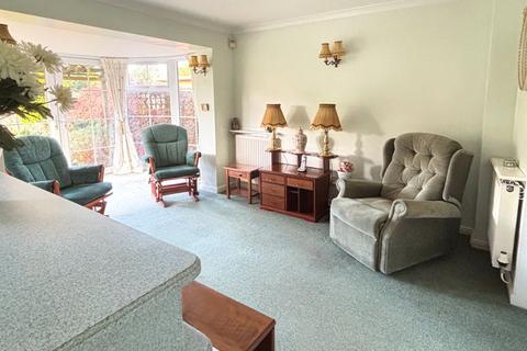 3 bedroom detached house for sale, Gambier Parry Gardens, Longford, Gloucester