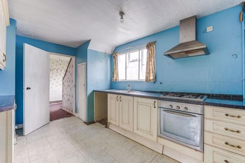 3 bedroom end of terrace house for sale, Ingersoll Road, Enfield