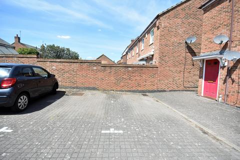 1 bedroom maisonette to rent, Aylesbury HP19