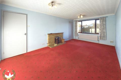 2 bedroom detached bungalow for sale, Woolstrop Way, Quedgeley, Gloucester, GL2
