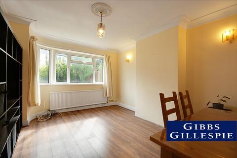 2 bedroom maisonette to rent, Otterburn Gardens, Isleworth TW7