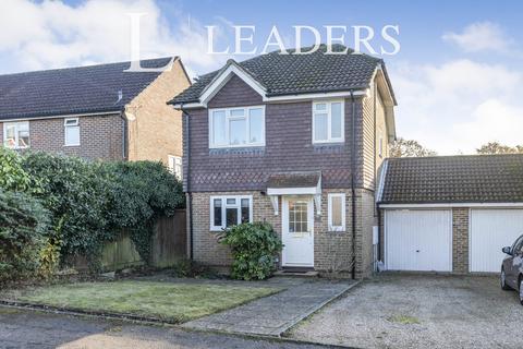 3 bedroom detached house to rent, Langley Vale