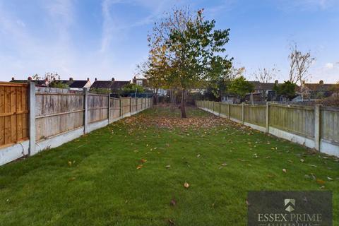 3 bedroom semi-detached house for sale, Three bedroom Semi detached CM2