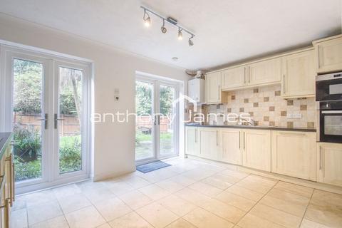 35 Perkins Close, Greenhithe, DA9 9QF