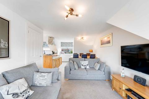 19 Ardrossan Road, Seamill, West Kilbride, KA23 9LZ