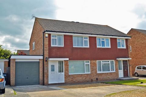 3 bedroom semi-detached house to rent, Yeolands Drive, Clevedon