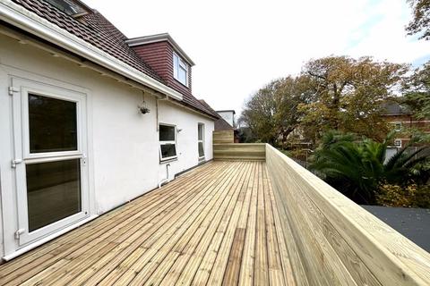 Flat 4, 12 Glen Road, Bournemouth, BH5 1HR