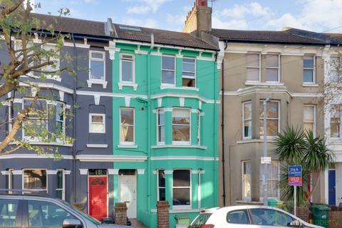 4 bedroom maisonette for sale, Warleigh Road, Brighton