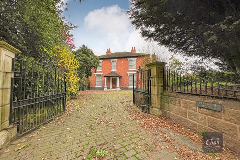 5 bedroom detached house for sale, Watling Street, Tamworth B77