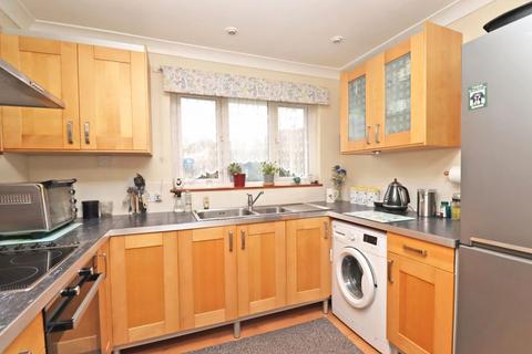 1 bedroom bungalow for sale, Swifts, Wellington TA21