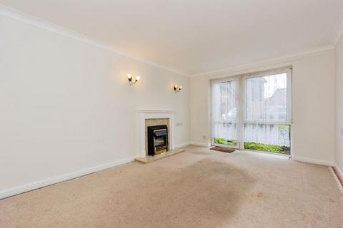 1 bedroom retirement property for sale, Gatley Green, Gatley SK8