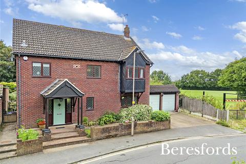 4 bedroom detached house for sale, Farm Cottage, Alexander Lane, CM15