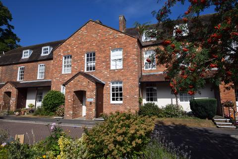 1 bedroom apartment for sale, Flat 9 Adams House, 2 Adams Way, Alton, Hampshire, GU34