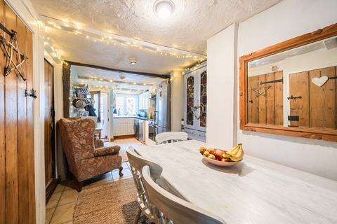 undefined, London Road, Holybourne, Alton, Hampshire, GU34
