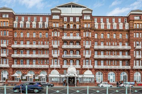 3 bedroom flat for sale, 10A Metropole Court, Kings Road, Brighton, BN1