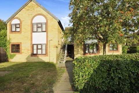 Studio to rent, Burton Place, Chelmer Village