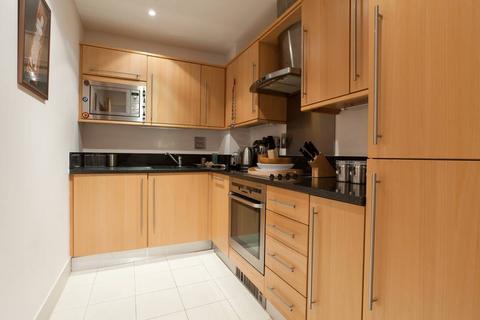 2 bedroom apartment to rent, London W9