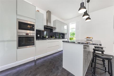 3 bedroom apartment for sale, London NW6