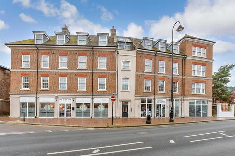 1 bedroom apartment for sale, High Street, Tonbridge, Kent