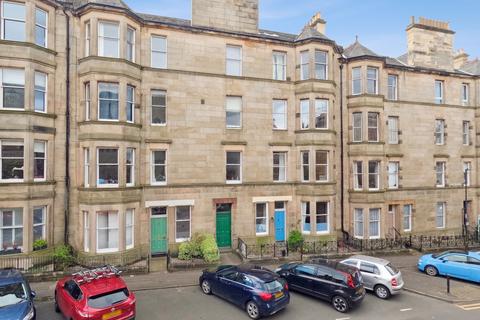 3 bedroom flat to rent, Montpelier Park, Edinburgh EH10