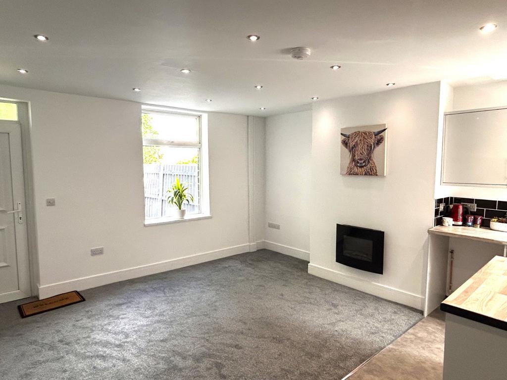 Lounge/Kitchen
