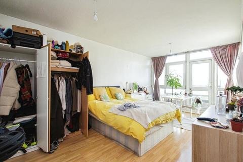 2 bedroom flat for sale, Farthing Fields, Wapping, London, E1W 3RU