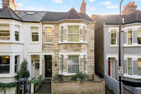 3 bedroom end of terrace house for sale, Conolly Road, Hanwell, London, W7 3JW