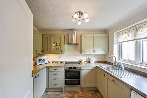 2 bedroom bungalow for sale, Hales Court, Tenterden, Kent, TN30