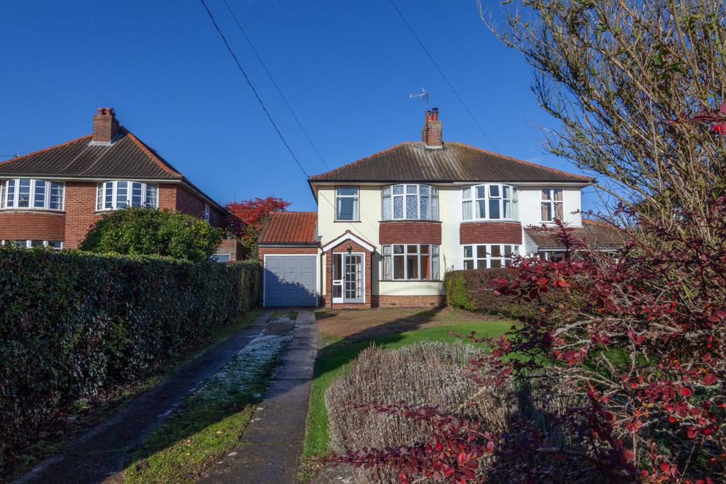 3 Bedroom semi-detached home for Sale