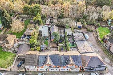 4 bedroom terraced house for sale, Newport Road, Caerphilly CF83