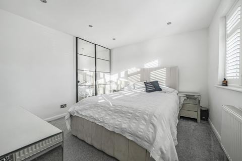 34 Goaters Road, Ascot, SL5 8JA