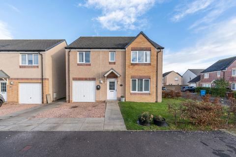 4 bedroom detached house for sale, Woodpecker Crescent, Dunfermline KY11