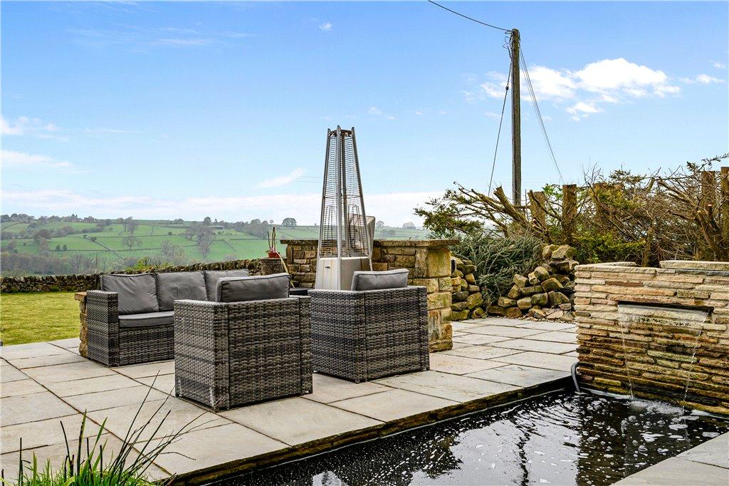 Patio/Pond