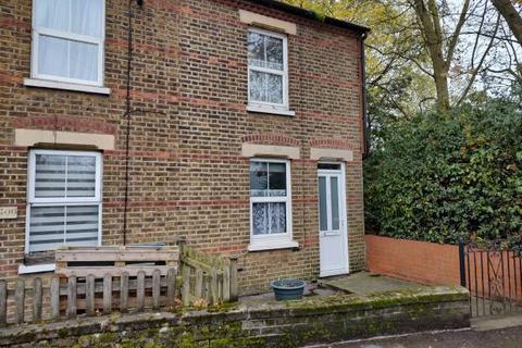 2 bedroom house to rent, LARKFIELD, KENT.