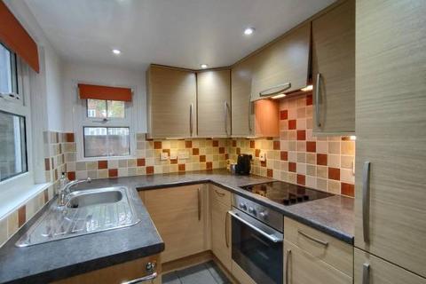 2 bedroom house to rent, LARKFIELD, KENT.