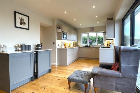 5 Beacon Way, Newark, NG24 2LD