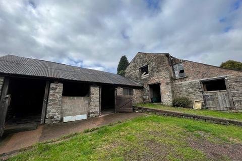 Property to rent, Holwell Farm, Bampton, Tiverton, Devon, EX16