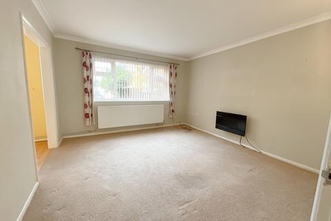 2 bedroom flat to rent, Chalkwell Park Drive, Leigh-on-Sea SS9