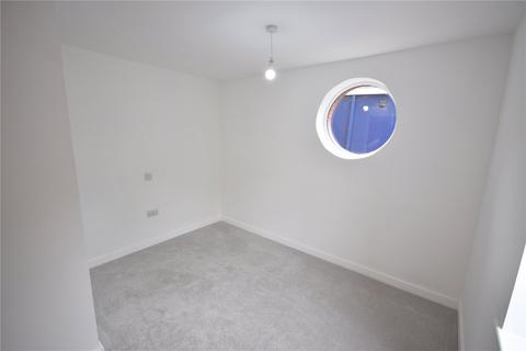 2 bedroom apartment to rent, Shinda House, Apartment 3, Grove Lane, Leeds, West Yorkshire