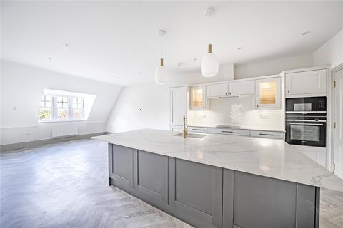 2 bedroom apartment for sale, HIghcliffe BH23