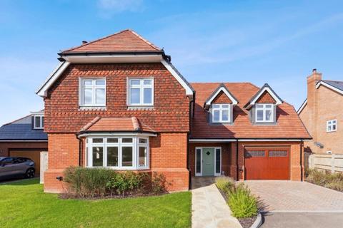 4 bedroom detached house for sale, Oakfields Cottage, Oakfields, Leckhampstead Road, Akeley, Buckingham, MK18