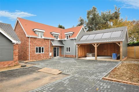 4 bedroom detached house for sale, 6 Field Mews, Frating Road, Great Bromley, Colchester, CO7