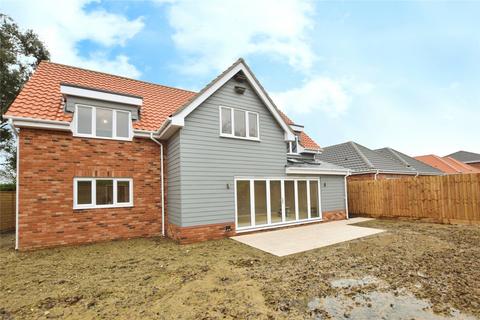 4 bedroom detached house for sale, 6 Field Mews, Frating Road, Great Bromley, Colchester, CO7