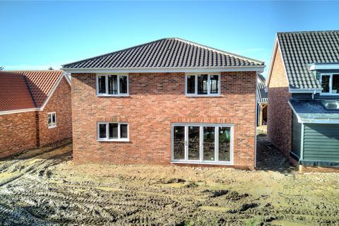 4 bedroom detached house for sale, 9 Field Mews, Frating Road, Great Bromley, Colchester, CO7