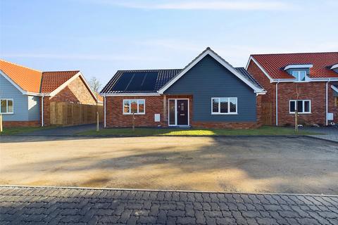 3 bedroom bungalow for sale, 7 Field Mews, Frating Road, Great Bromley, Colchester, CO7