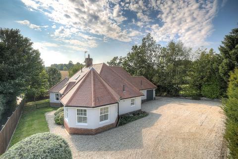 3 bedroom detached house for sale, Bridge House, Huxtables Lane, Fordham Heath