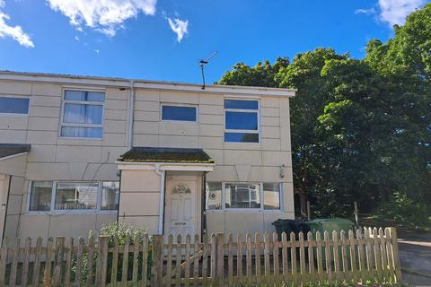 2 bedroom terraced house to rent, 19 Beaufort Walk