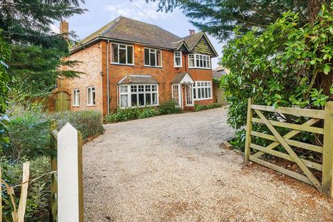 4 bedroom detached house for sale, Chiltern Road, Henley-on-Thames RG9