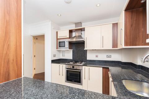 2 bedroom apartment to rent, Surbiton Plaza, Surbiton KT6