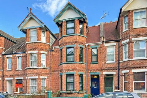 4 bedroom terraced house for sale, Radnor Park Crescent, Kent CT19